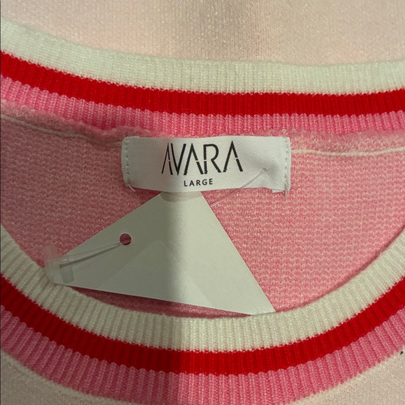 Avara Sweater - Picture 10 of 10